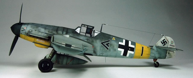 Revell G 4665 WWII German Messerschmitt Bf109 G-6 Fighter plastic model kit 1/32