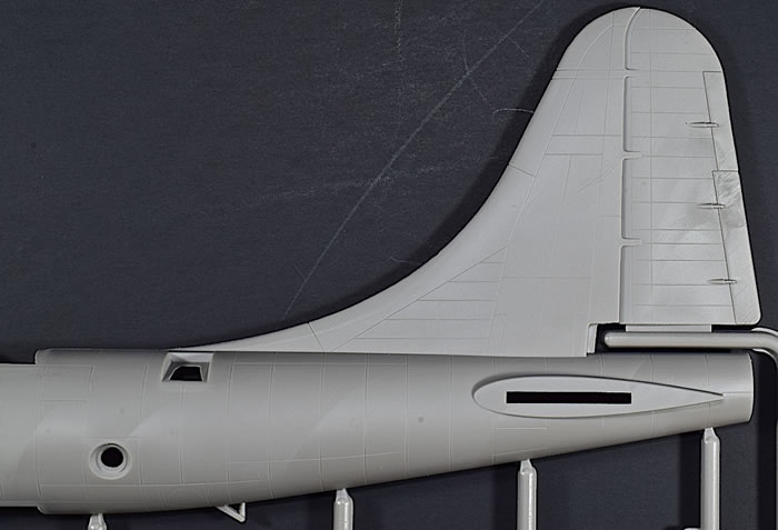 1:144 Roden 347 Early Details about   Convair B-36B Peacemaker 