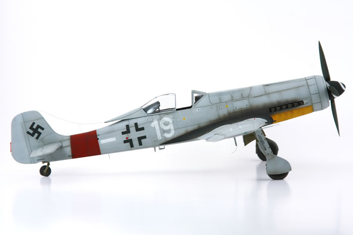 HBB81704 Hobbyboss 1:48 Focke Wulf Ta 152 C-11 