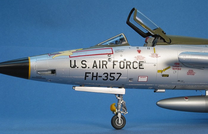 F-105D Thunderchief by David W. Aungst (Monogram 1/48)