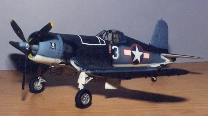 Tamiya Vought F4U-1 Corsair / Tamiya USA