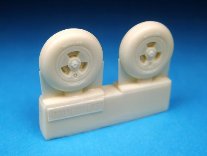 1/48 BarracudaCast Spitfire 3 Slot Wheels-Circumferential Tread BR48097 1/48 BarracudaCast Spitfire 3 Slot Wheels-Circumferential Tread BR48097
