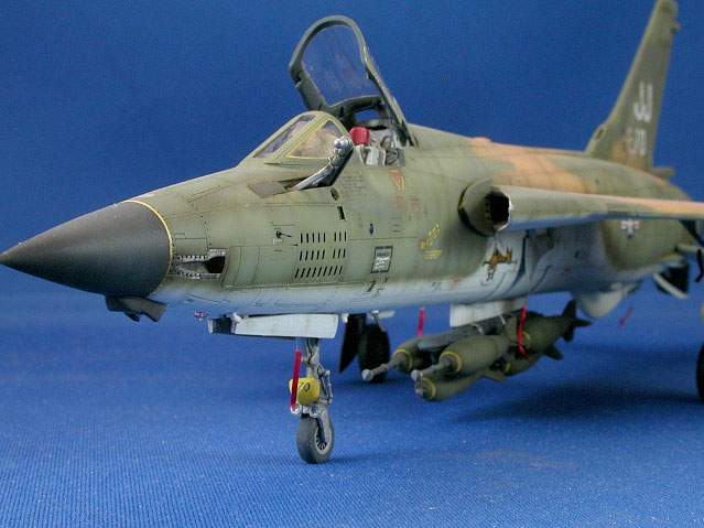 Thunderchief 1:72 scale kit A,B,C,D Details about   Reskit RS72-0076 Set Wheels Republic F-105
