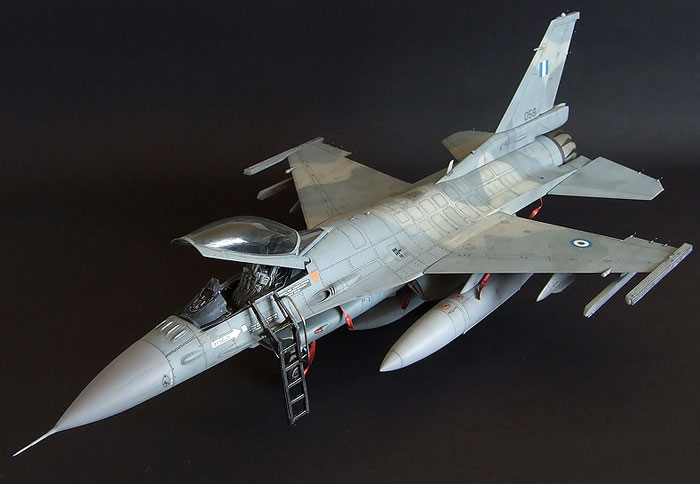 F 16cj Block 50 By Oliver Peissl Tamiya 148