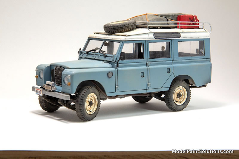 Revell 1/24 scale Land Rover Series III 109 by Brad Huskinson