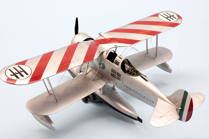 7008137 Romeo Ro.43 Red Striped in 1:48 Special Hobby: IMAM 