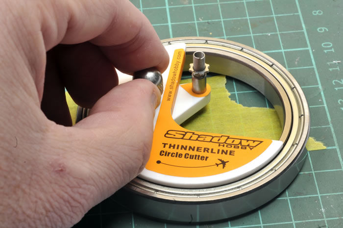 otaku on a budget: Thinnerline Circle Cutter - Review